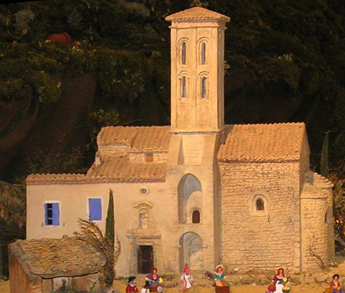 Notre Dame d'Aubune dans les dentelles de Montmirail